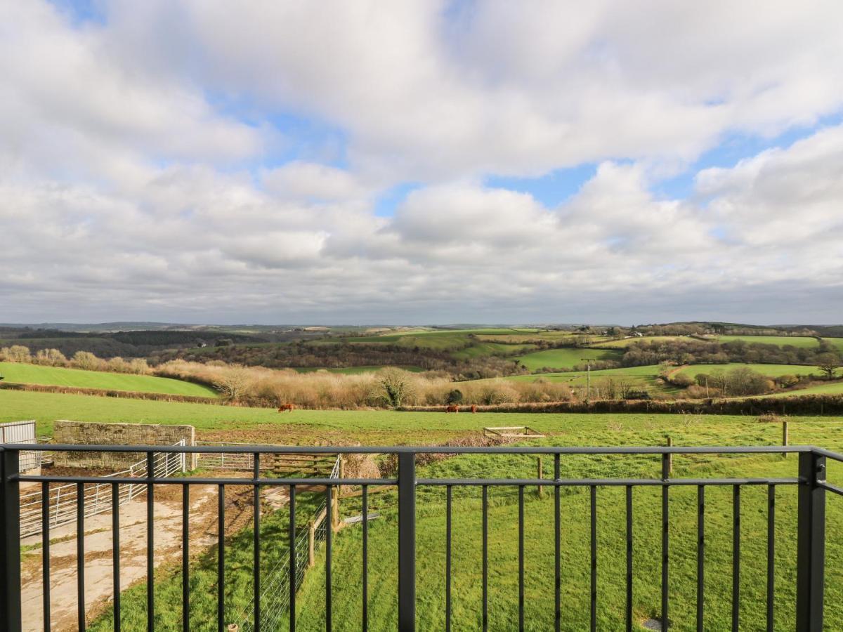 Castle Dore Barn Βίλα Par Εξωτερικό φωτογραφία